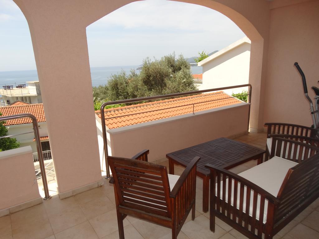 Apartmani Nica Sveti Stefan Chambre photo